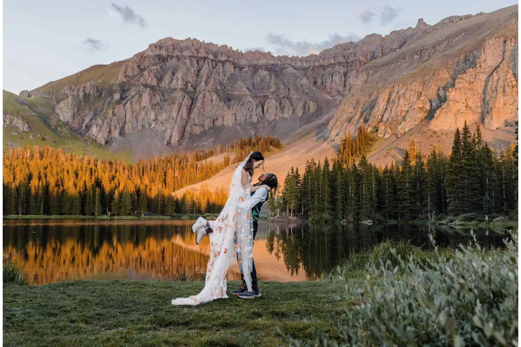 Off-Road-Colorado-Elopement-Photographer7_1.jpg