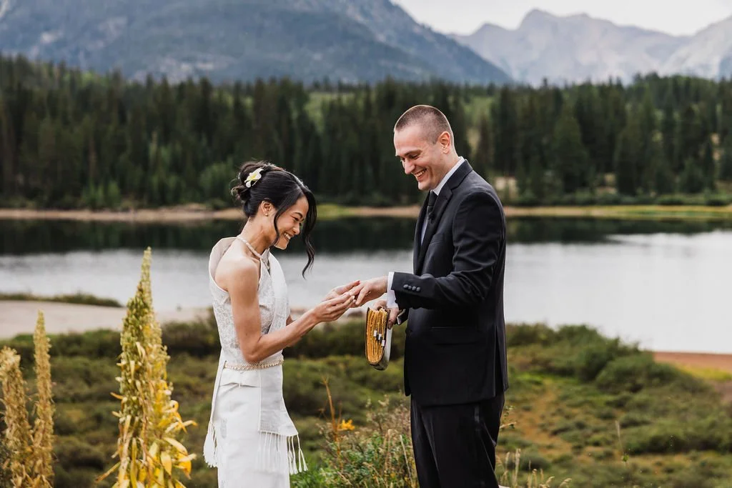 2-Day-Elopement-in-Ouray-Colorado_Vow-of-the-Wild-054.jpg