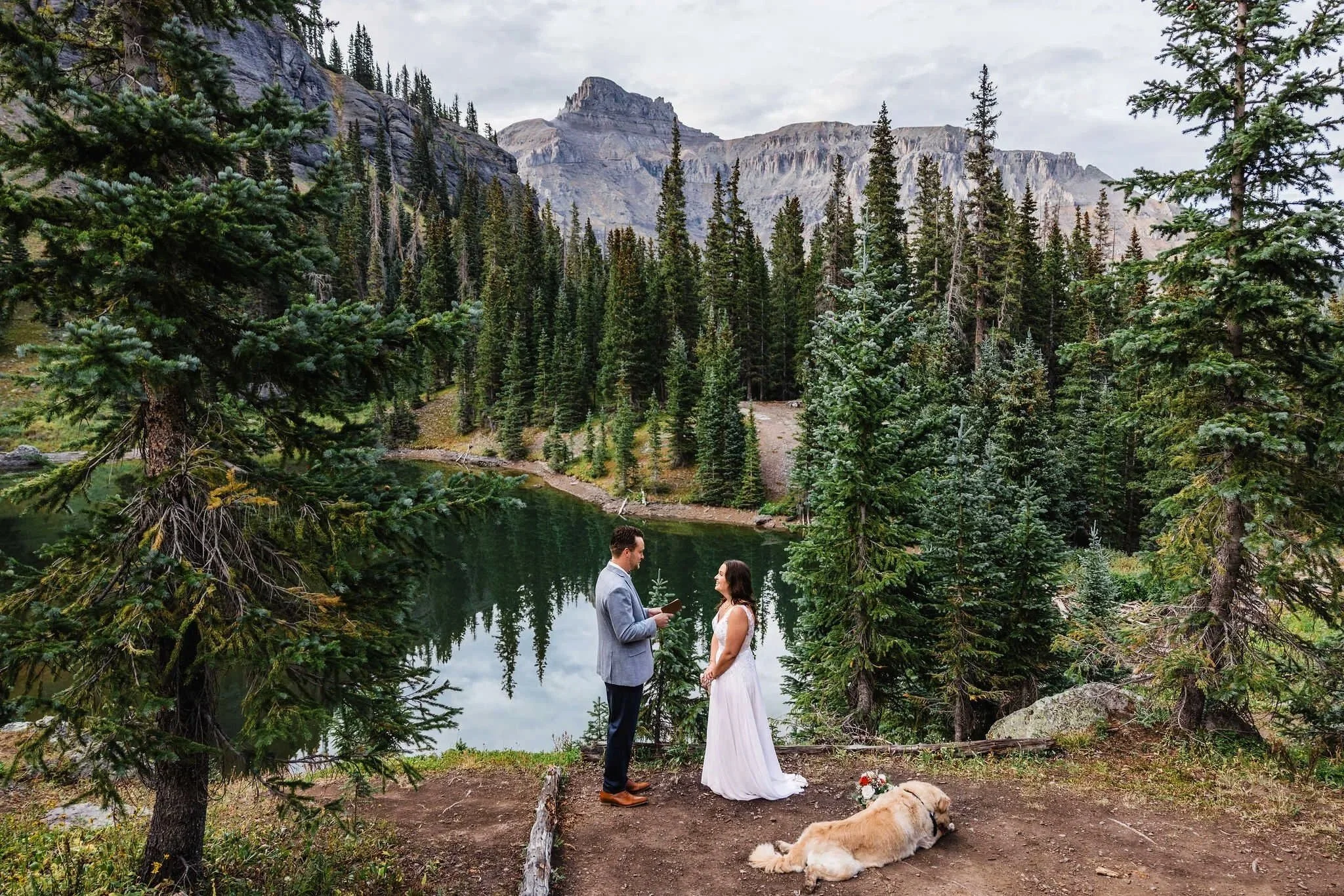 Alpine lake and mountain elopement in Ouray