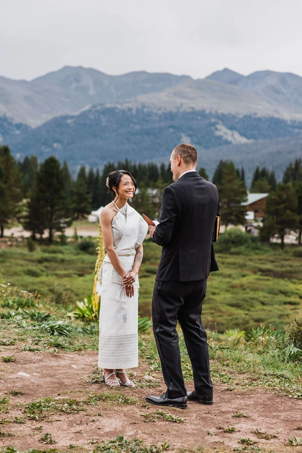 2-Day-Elopement-in-Ouray-Colorado_Vow-of-the-Wild-041.jpg