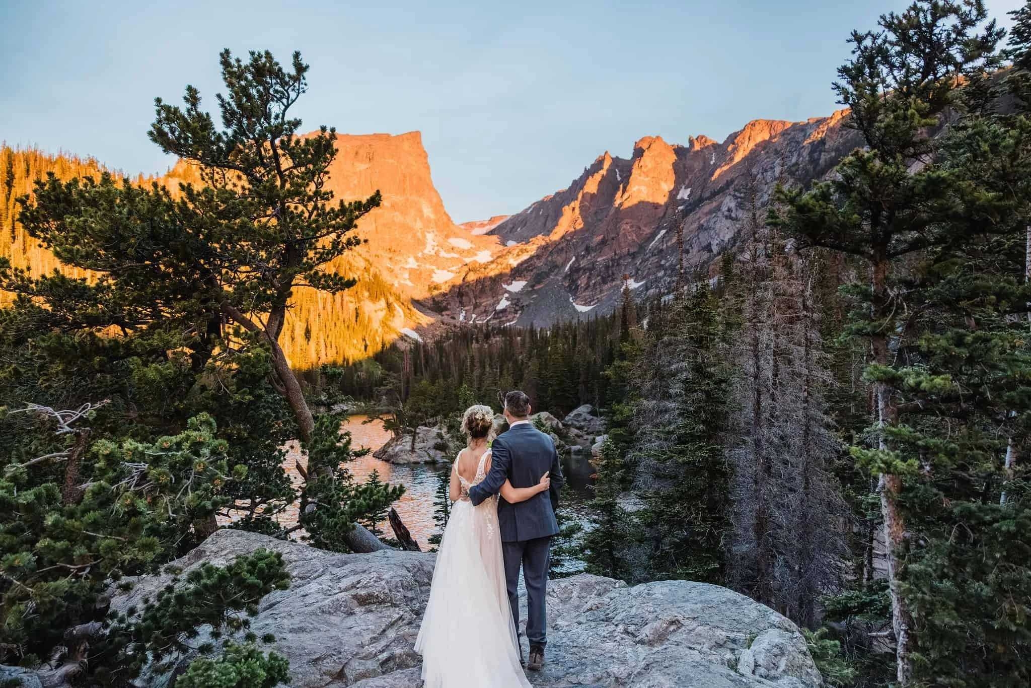 Sunrise elopement at Dream Lake