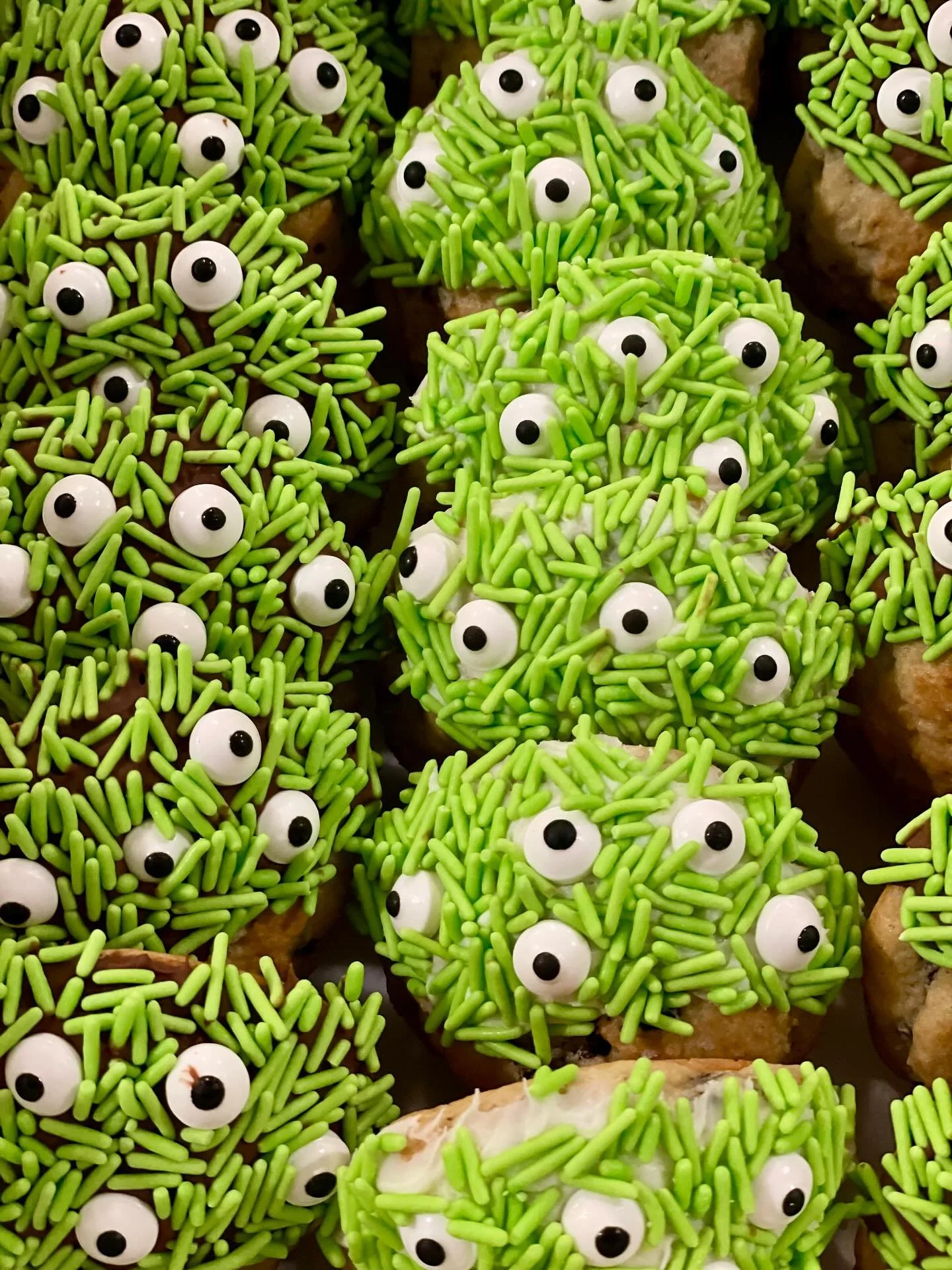 Keep an EYE out for us at The Shops of Dunwoody Farmers Market this Sunday, October 26! See you there! 👀🎃

⏰ 9:00 AM &ndash; 1:00 PM
📍 Shops of Dunwoody &ndash; 5468 Chamblee Dunwoody Rd, Dunwoody, GA 30338

#mykindofcookies #atlanta #atlantacooki