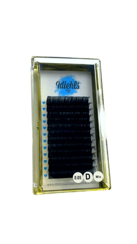 Lash+tray+4+Mink+Matte+Luxury+Lash+Trays+2+-+.5+D+15-22mm+long+trays.jpg