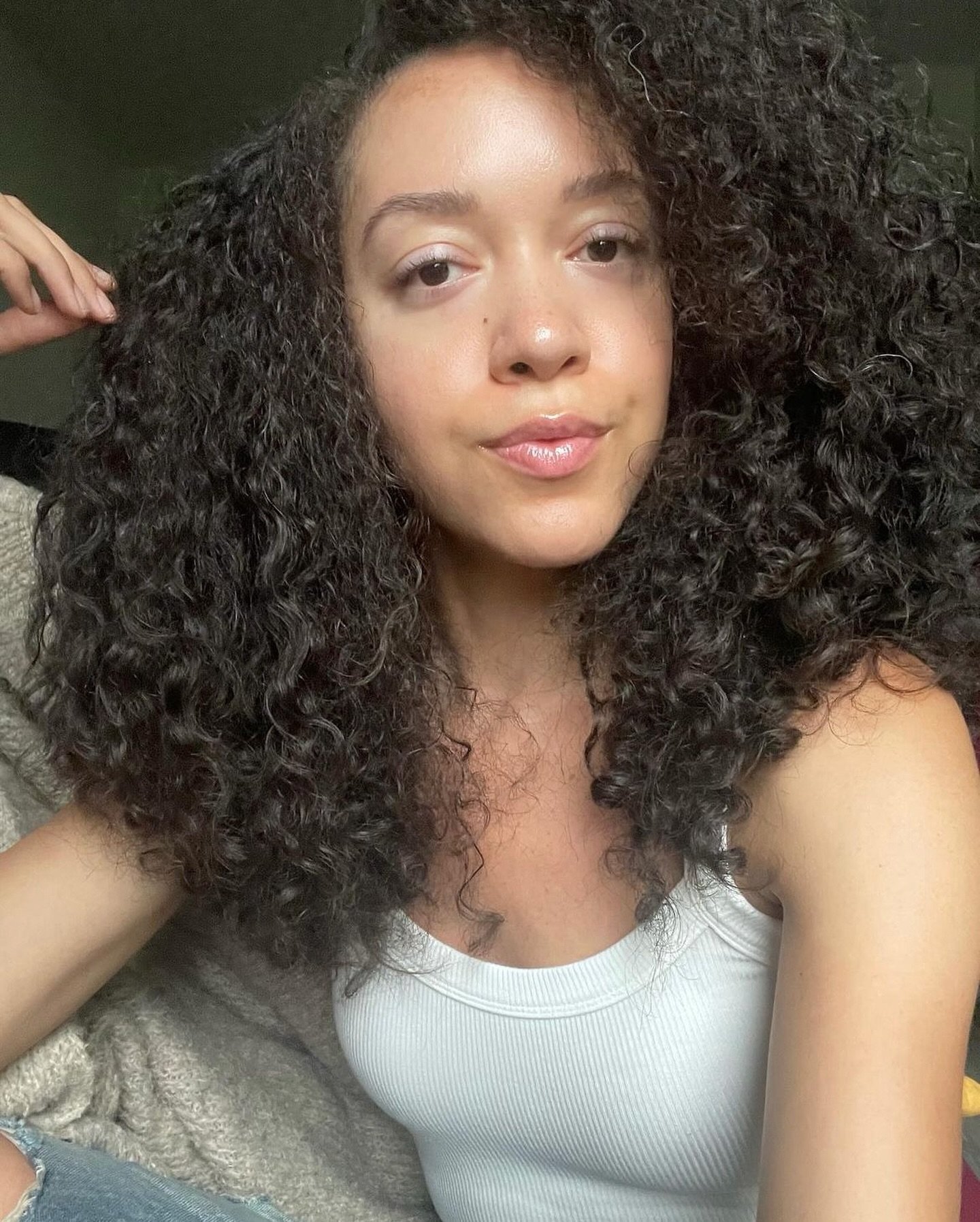 meet our integrative wellness practitioner and yoga kickback host @catherineamiller!

catherine&rsquo;s passions are reiki, yoga, mindfulness, and trauma-informed practices. 

she first experienced the benefits of reiki as a brain tumor survivor and 