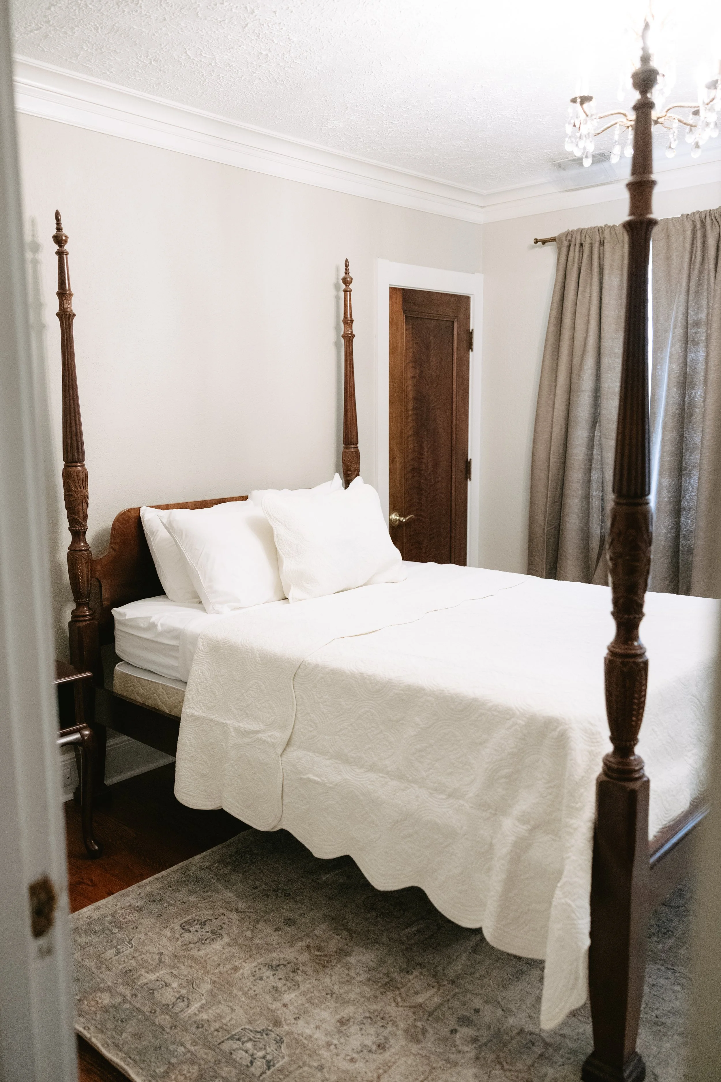 AveryPhillipsPhoto-BelvedereAirbnb-1.jpg