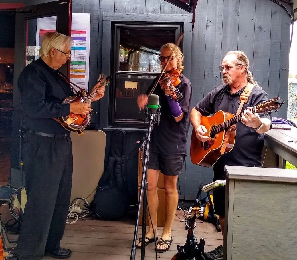 Dale and Darcy Band