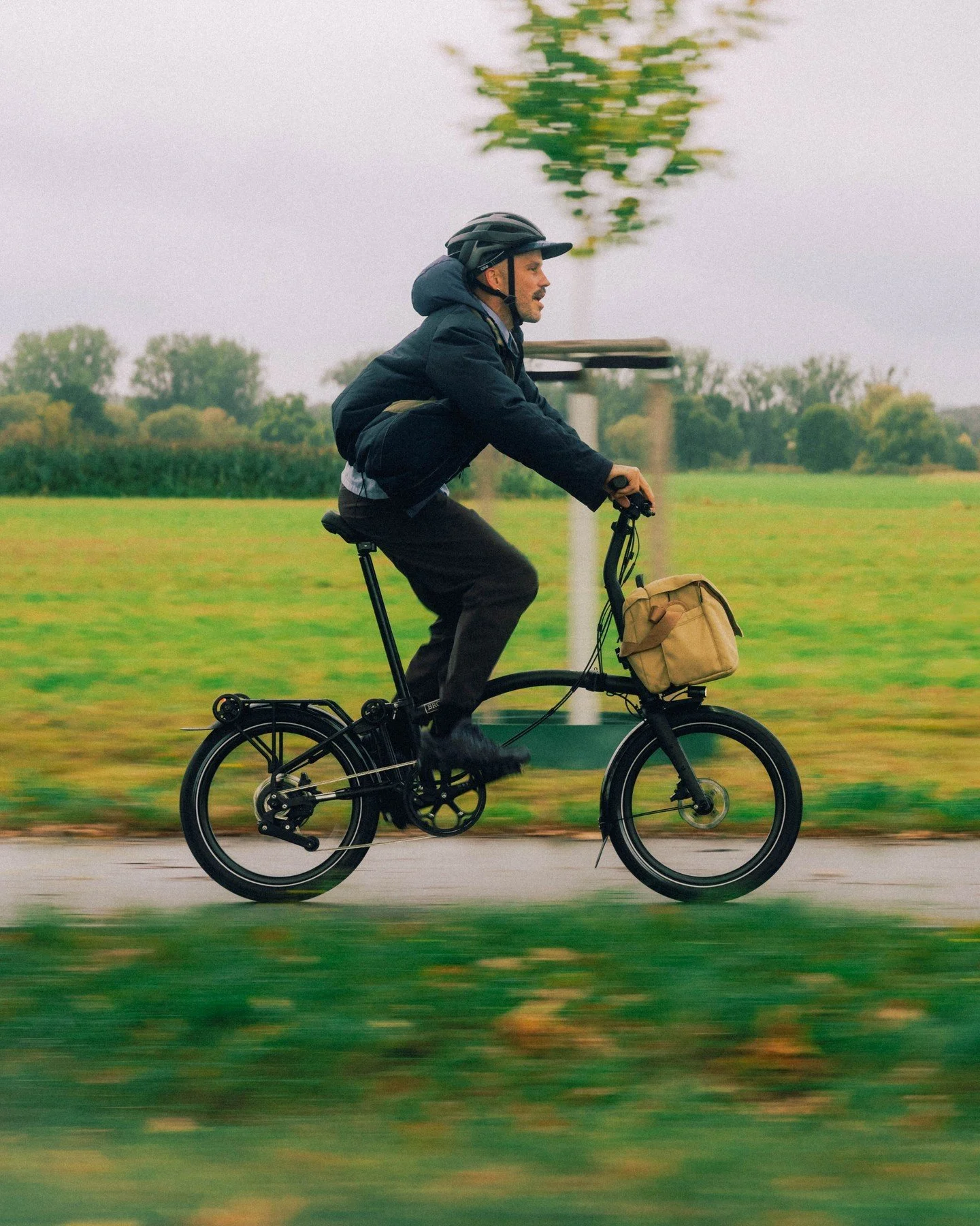 The G Line is designed , from the ground up, to be the most versatile  bike in the world. 

Drop be your local dealer for a test ride today and see for yourself 👀