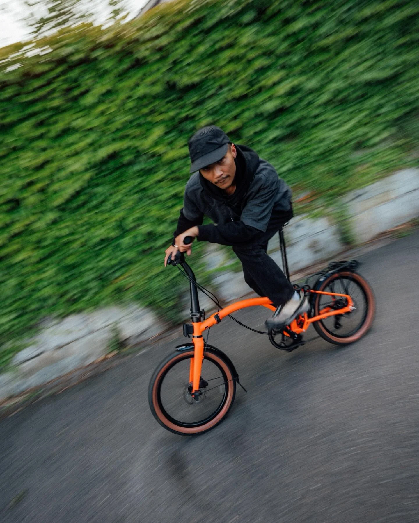 Brompton G Line, the most versatile  bike in the world. 

#lifeunfolded #itgoesasfarasyougo