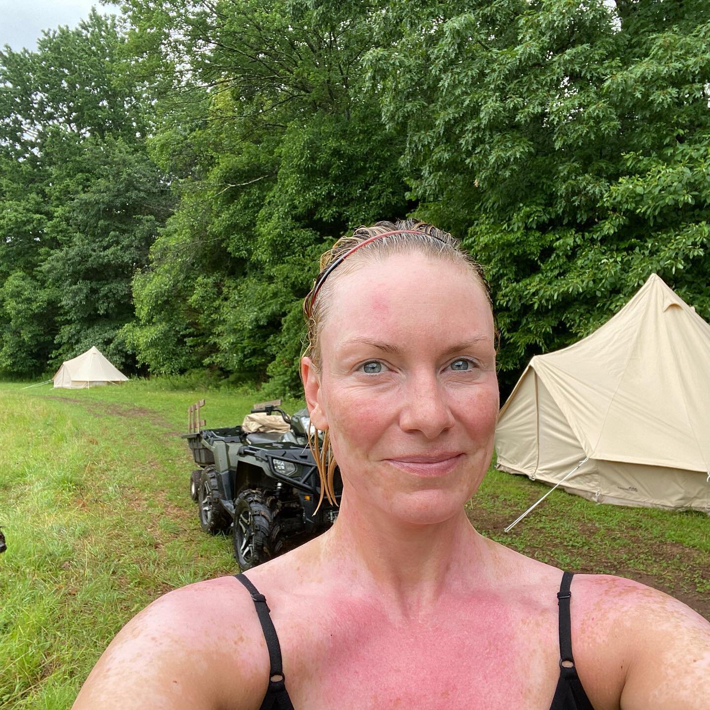 The less #glamorous  side of #glamping. Setting up in the #rain. #soaked but it&rsquo;s nice and dry and #glampstars #cozy inside for the guests.  #blissfield #july4th