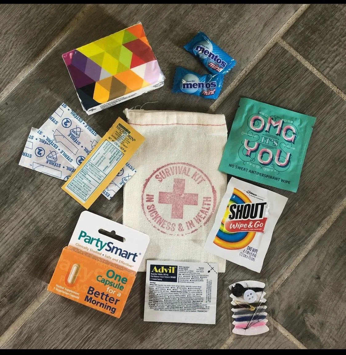https://i.etsystatic.com/10649814/r/il/13b2b6/7046898509/il_fullxfull.7046898509_l3rr.jpg