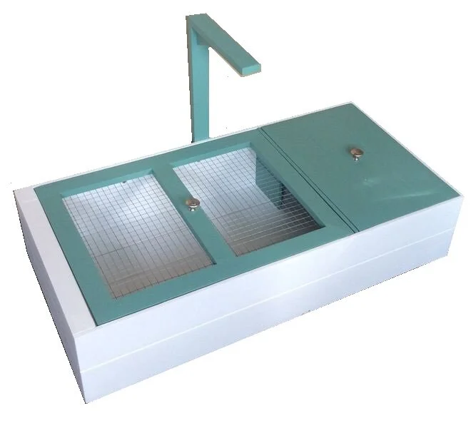 Tortoise Table With Mesh Lid & Lamp Arm In White/Pastel Green