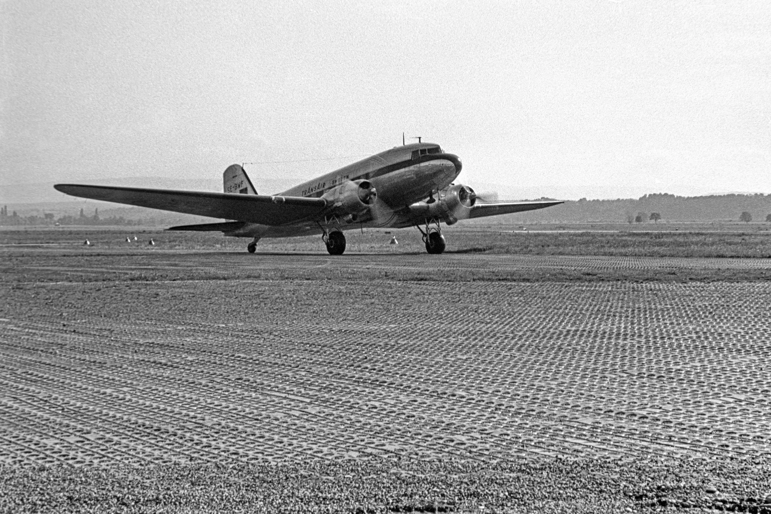 Transair Sweden DC-3 SE-BWF 1956, P. Kalt