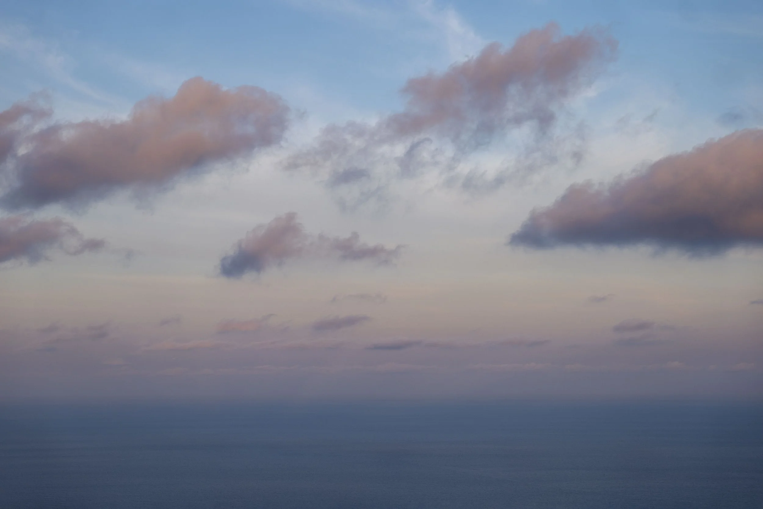 Dämmerung über dem Meer, 2026-02