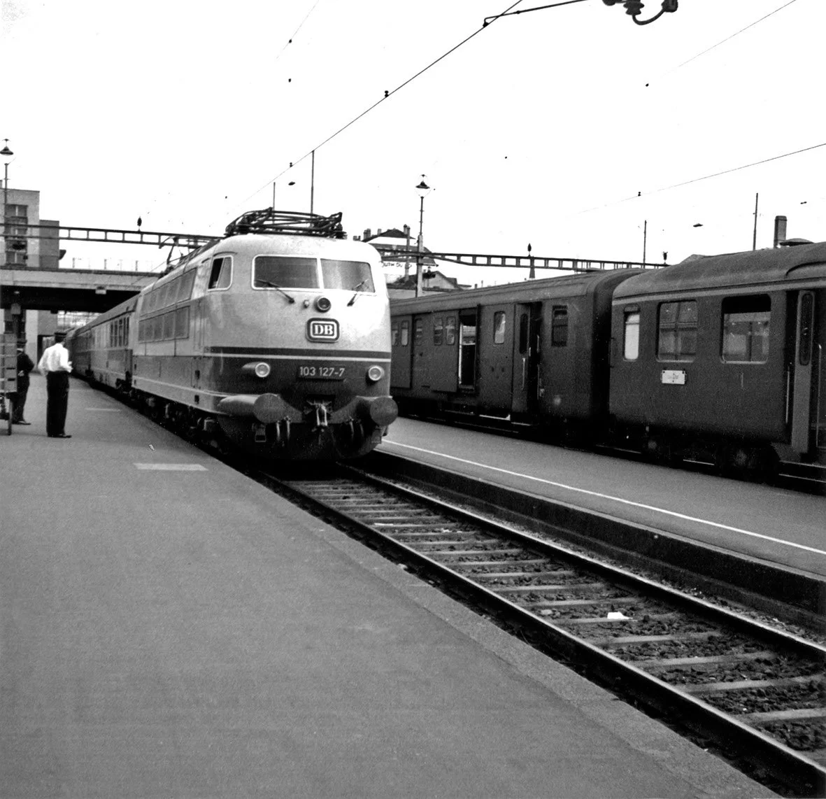TEE Rheingold aus Amsterdam und Köln. Basel SBB, 1971-08 ** 