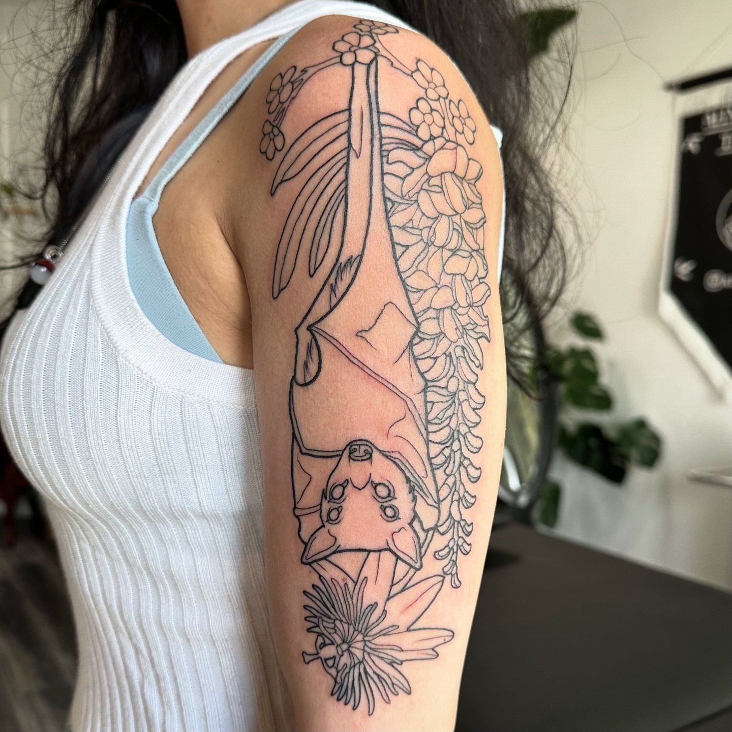 Lines for Leah. Shading to come

#oregontattoo #eugenetattoo