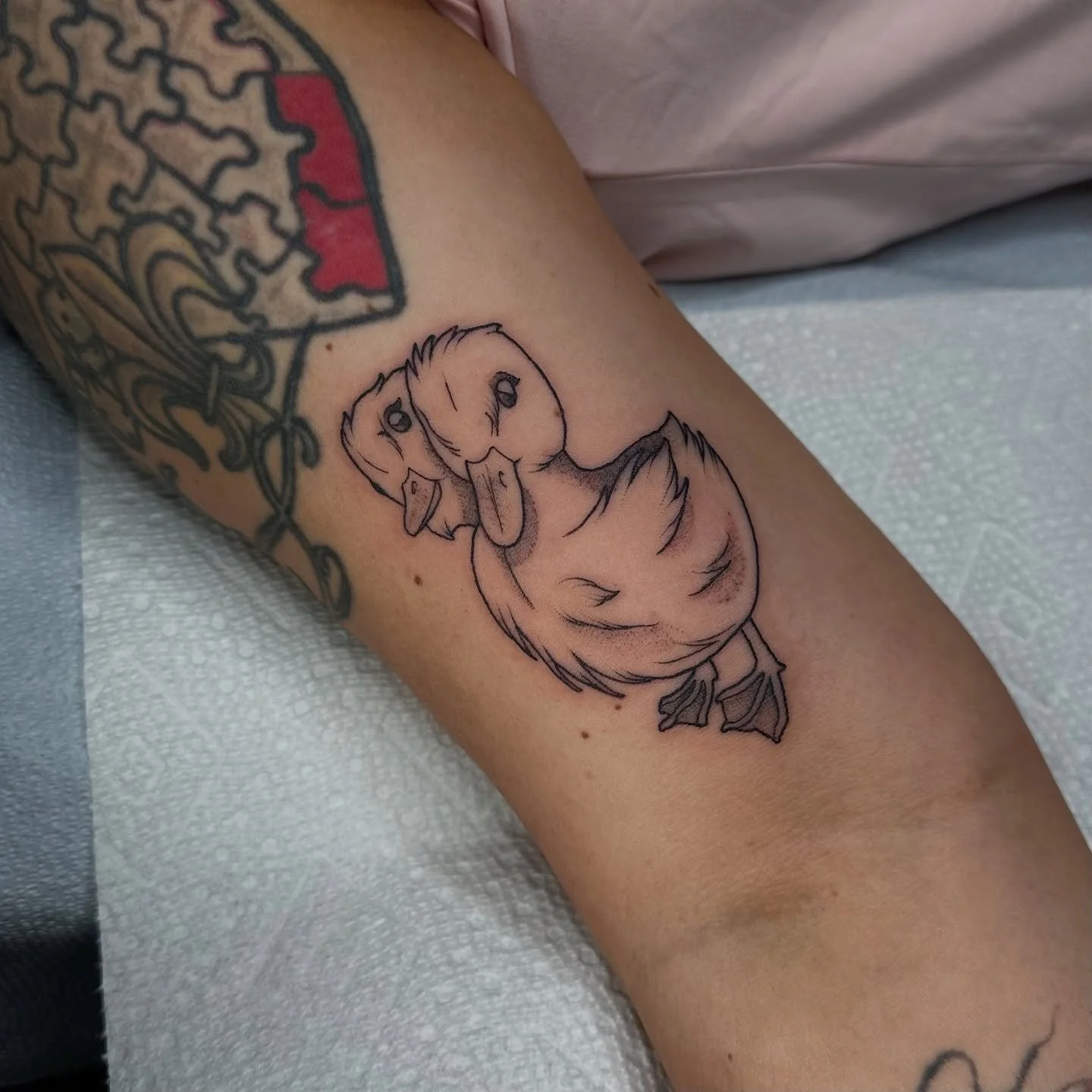 Just a cutie baby. Lots of available design in my &ldquo;flash&rdquo; tab! Booking some June and July (:

#oregontattoo #eugenetattoo