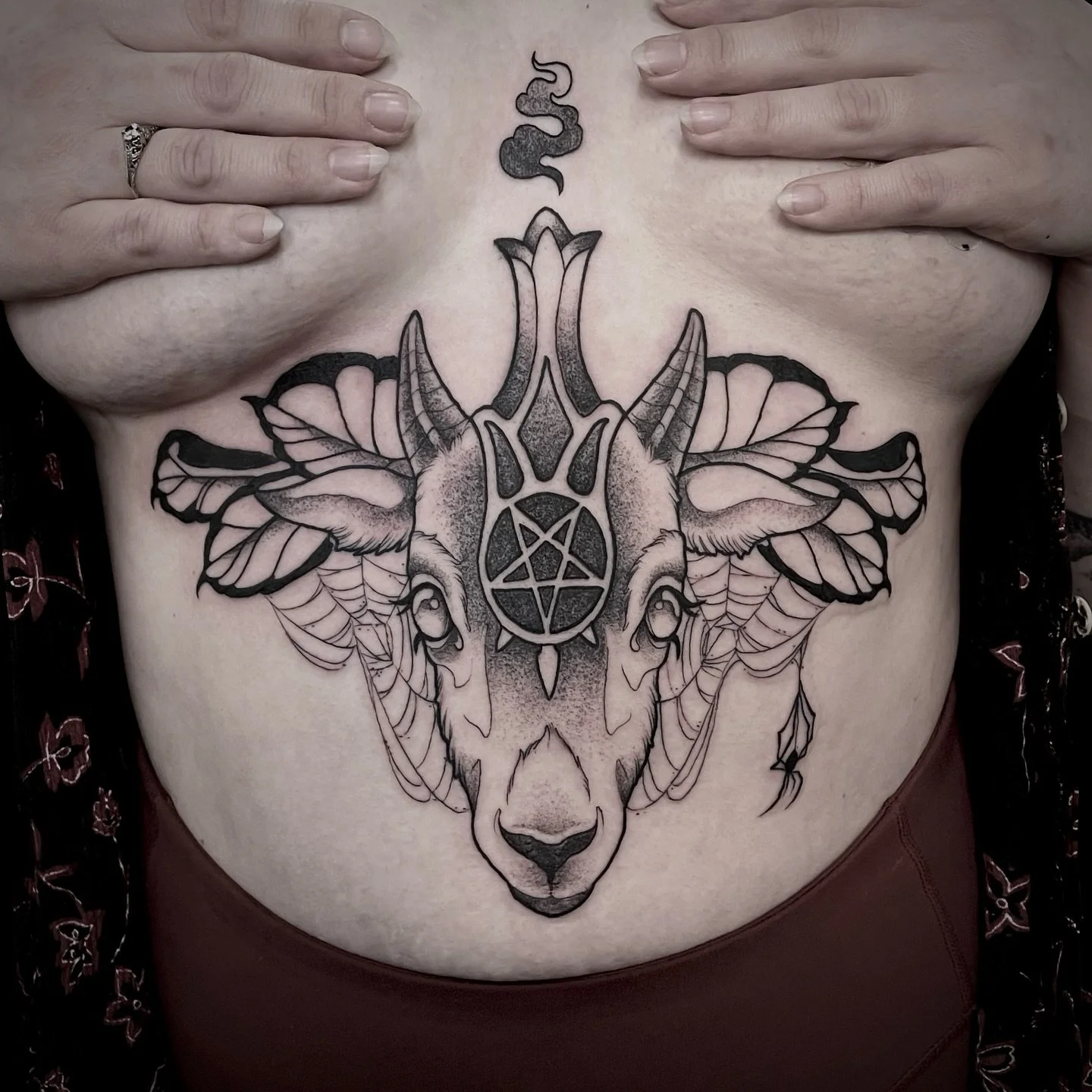 Like dark and spooky tattoos? I got you (:

#oregontattoo #eugenetattoo