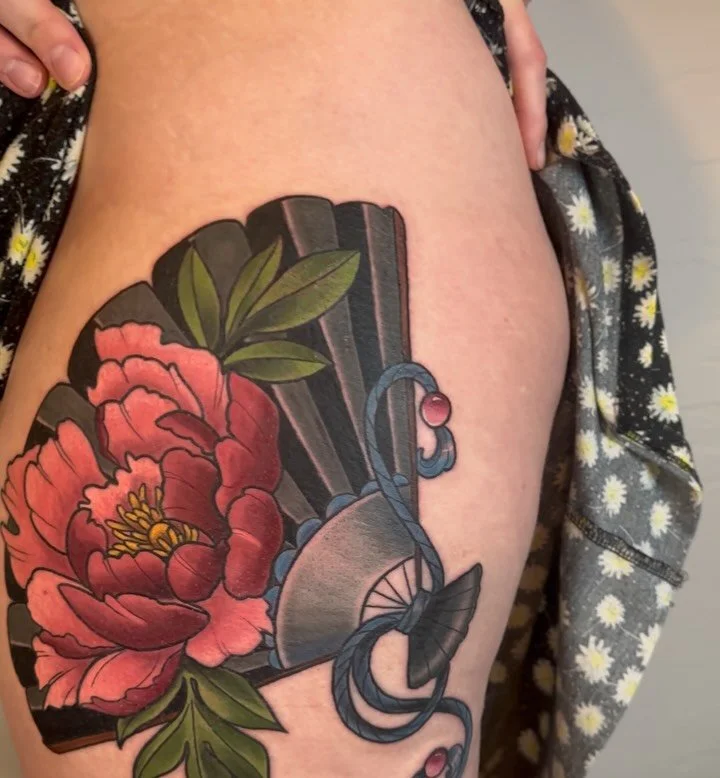 A pre-drawn fan for Skye. 

Now booking February. Booking link in bio! 
.
.
.
.
.
#tattoo #tattoos #colortattoo #neotrad #neotraditional #illustrativetattoo #original #eugeneoregon #eugene #salemoregon #roseburgoregon #oregontattoo #portlandoregon #p