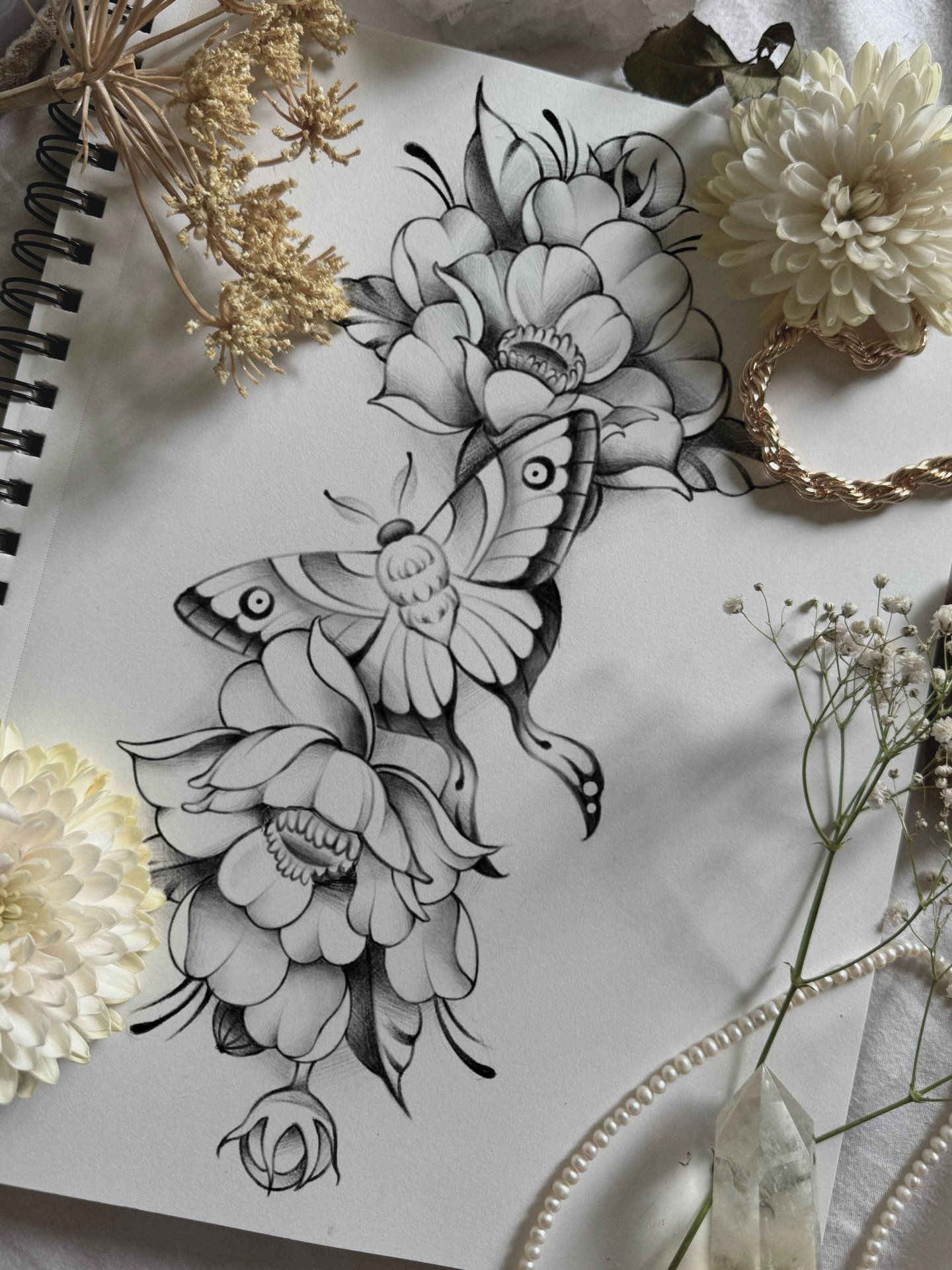 🖤Moth in Peonies available tattoo design🖤
DM to claim