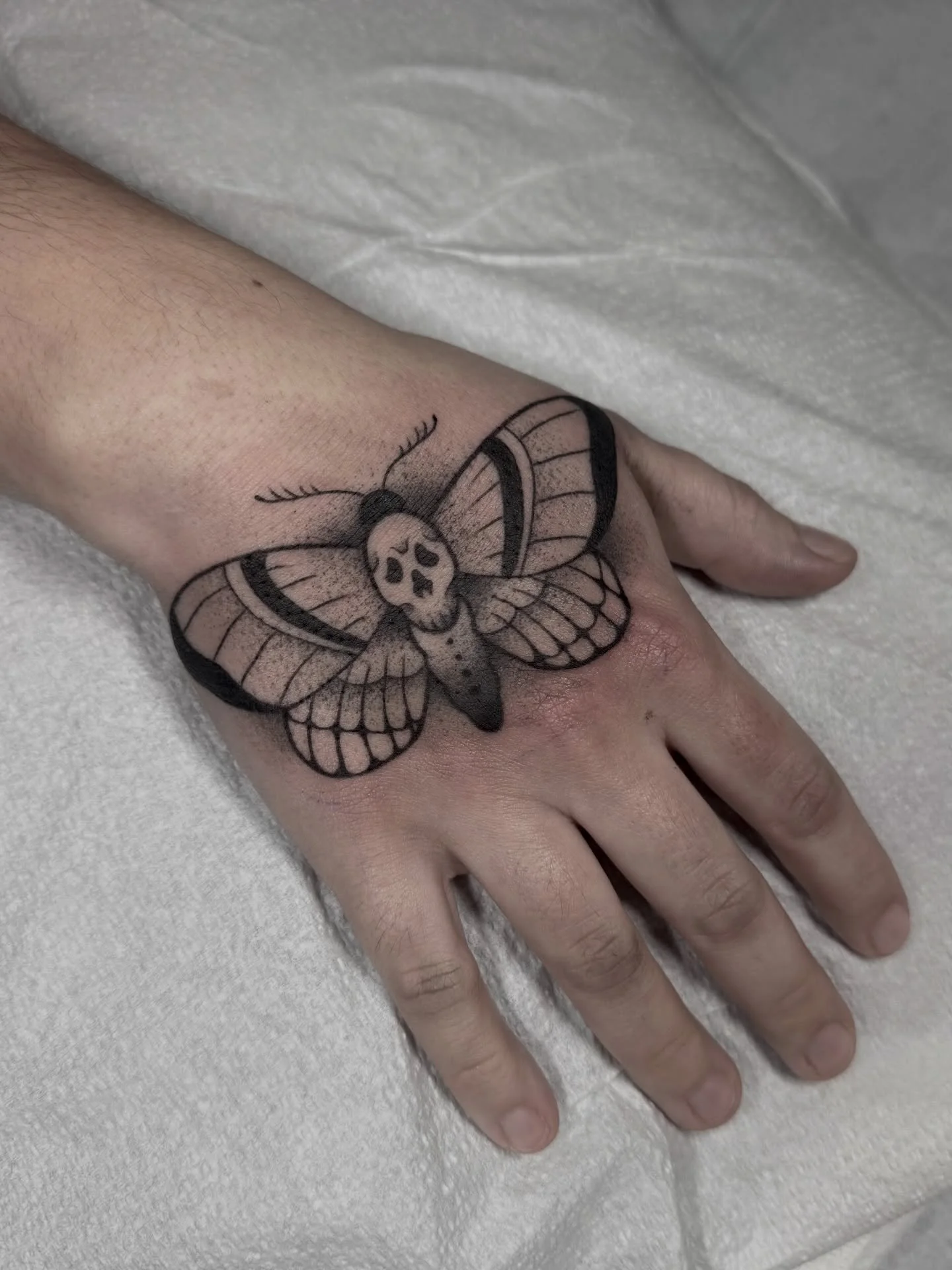 This client wasn&rsquo;t able to come to our Valentines flash event and so we scheduled their desired piece for another day- always an option! #handtattoo