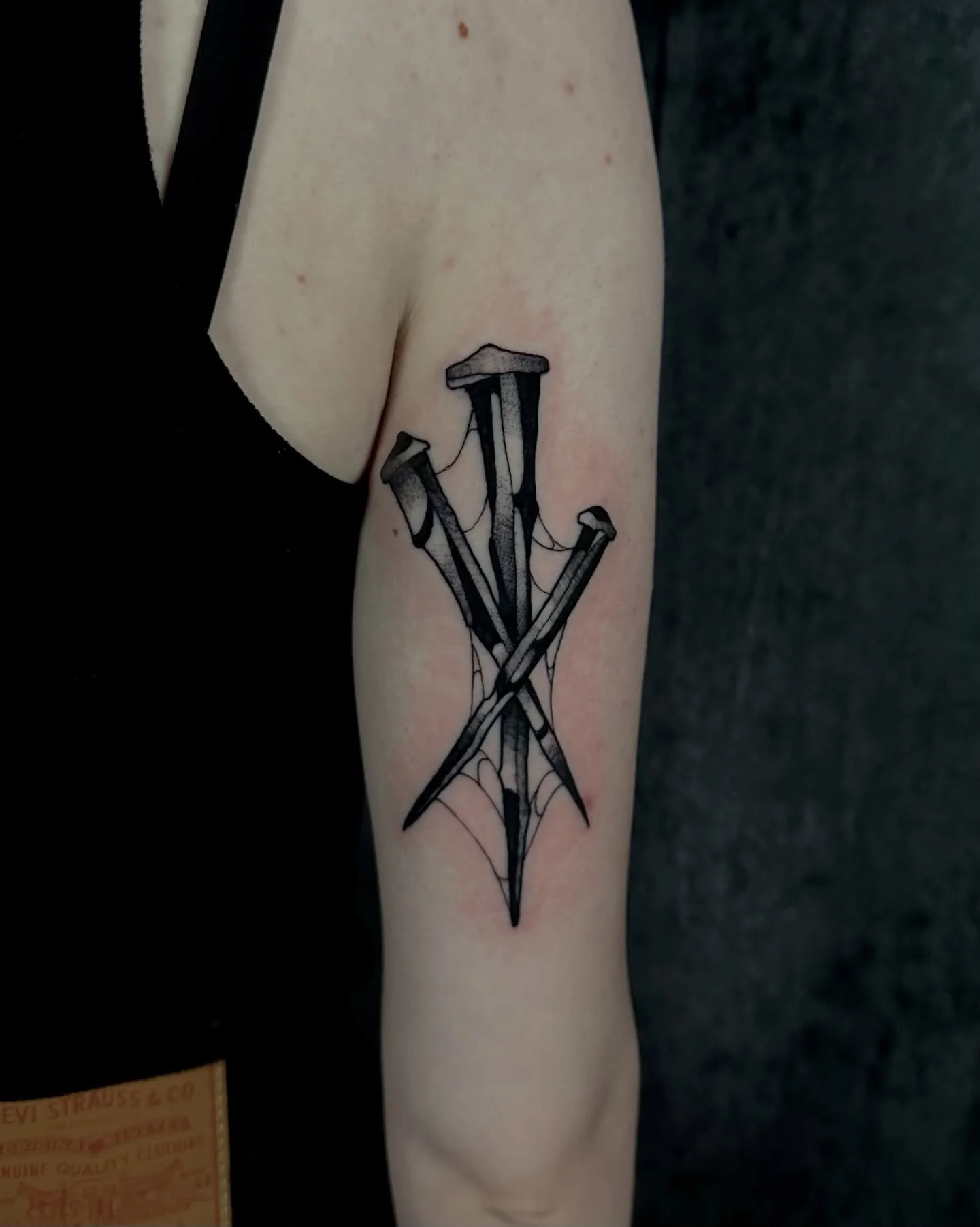 Coffin nails from my flash 🤍

#oregontattoo #eugenetattoo