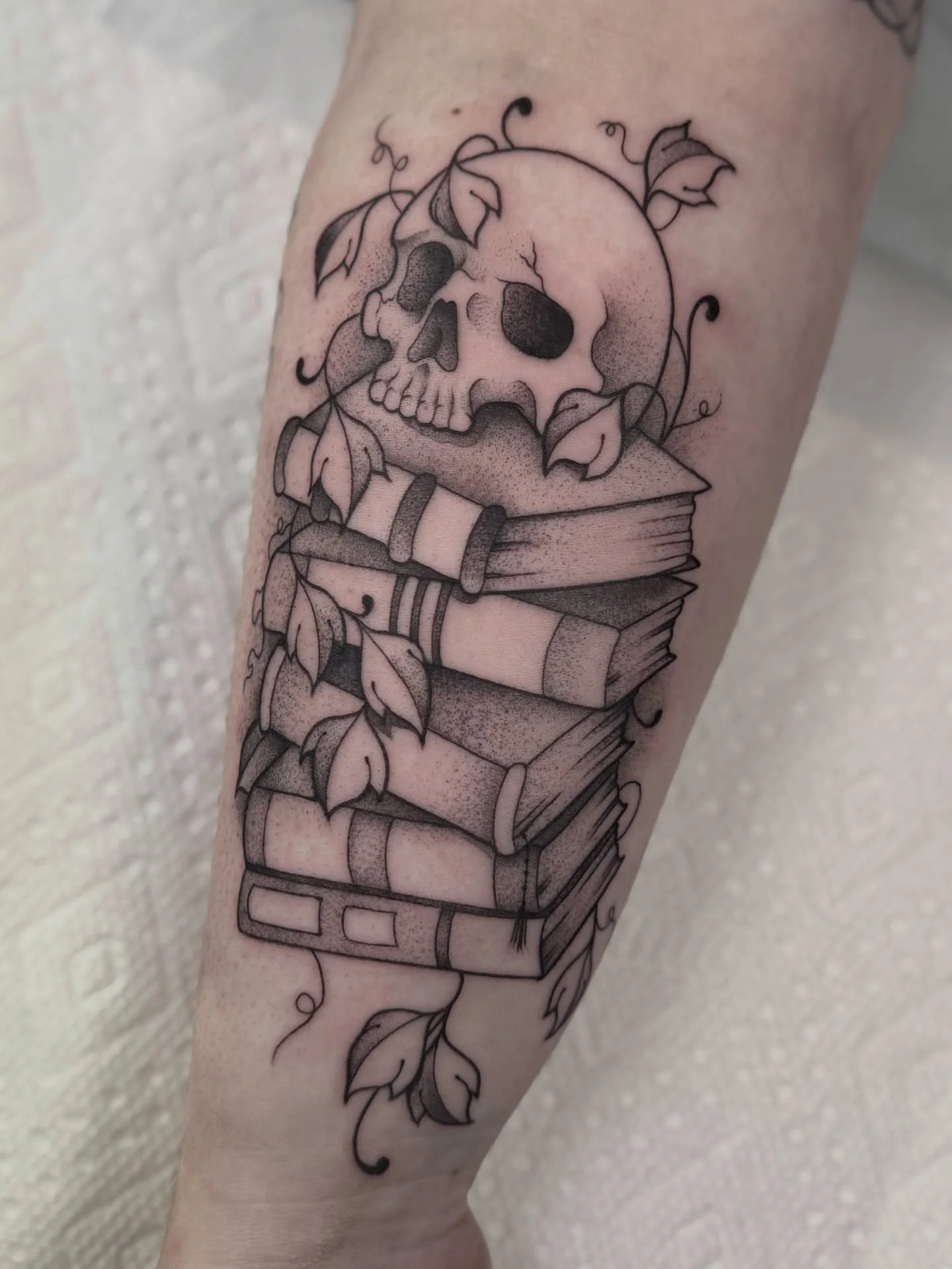 Spooky book stack done @wildroseeugene