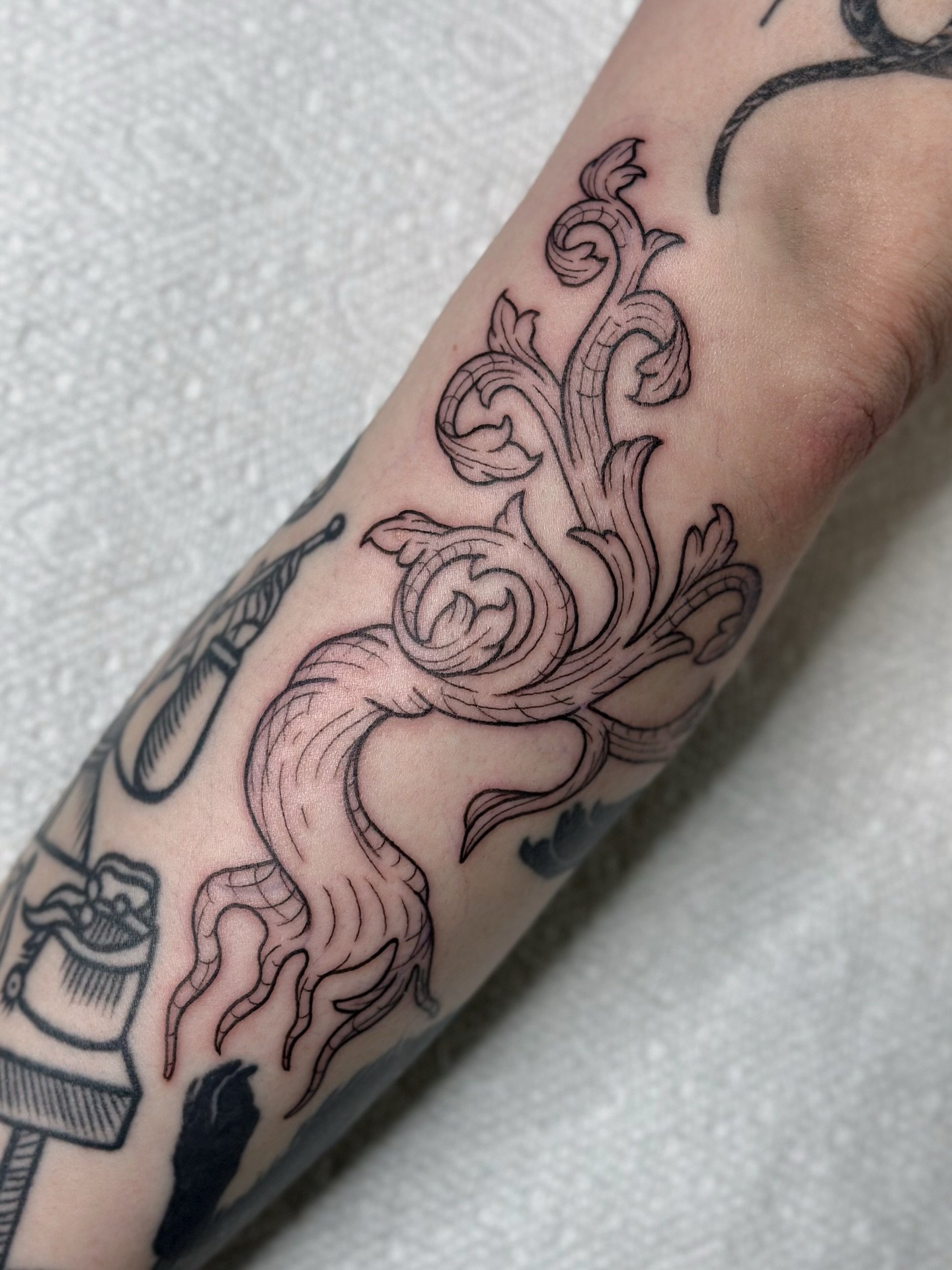 Medieval Filigree Trees for Ian 
Partially freehanded-made to fit 
Thank you for flying to Oregon to get these pieces from me! So amazing to see my art reaching people in other states 🕊️

#medievaltattoo #filigreetattoo #treetattoo #etchingtattoo #e