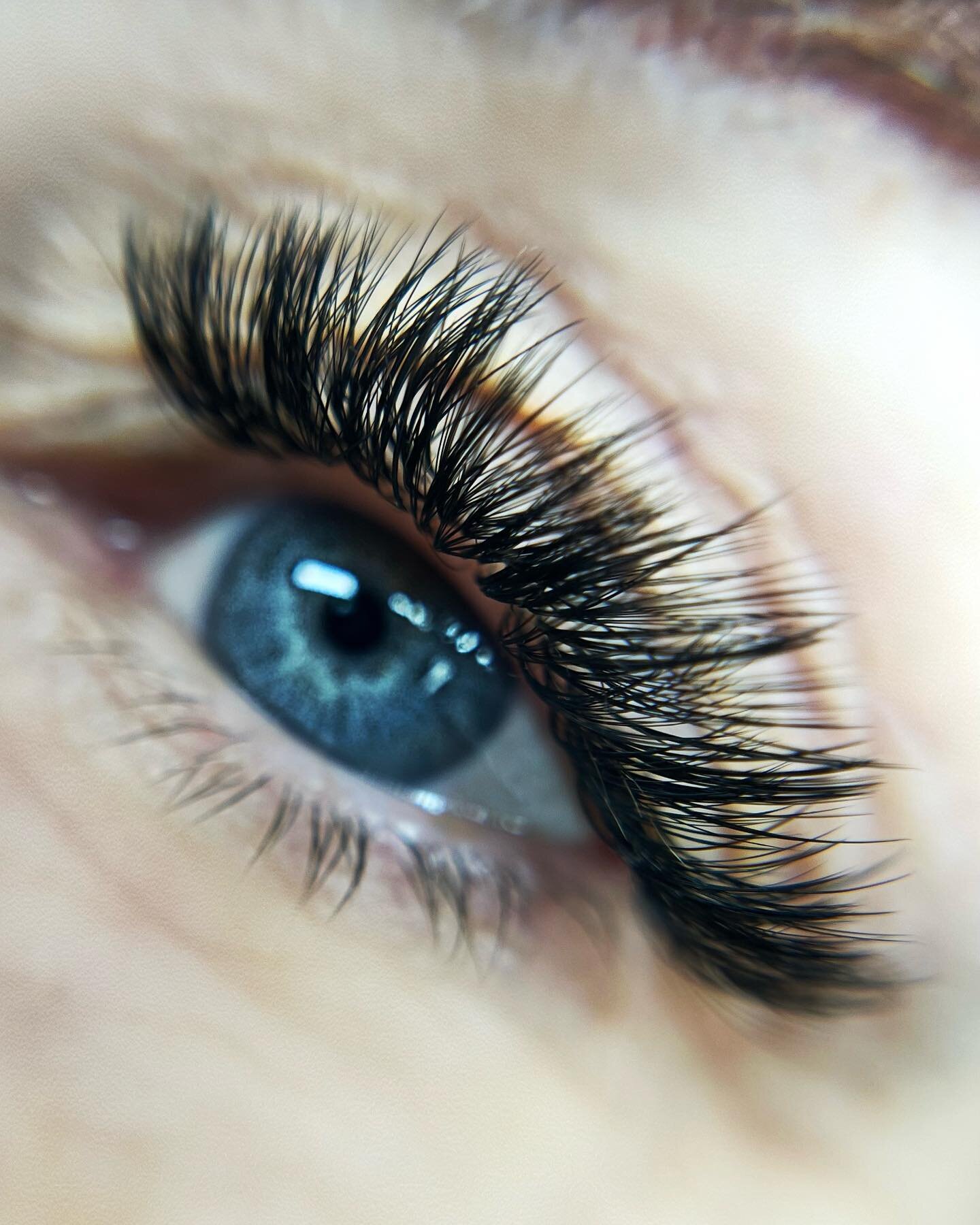 Want to know the secret to aging gracefully? 🤫

🔑 the answer will shock you&hellip; Eyelash Extensions! They will make look more youthful, rested and enhance your natural beauty. 

👉 Book your lash appointment today by doing 1️⃣ of the following👇