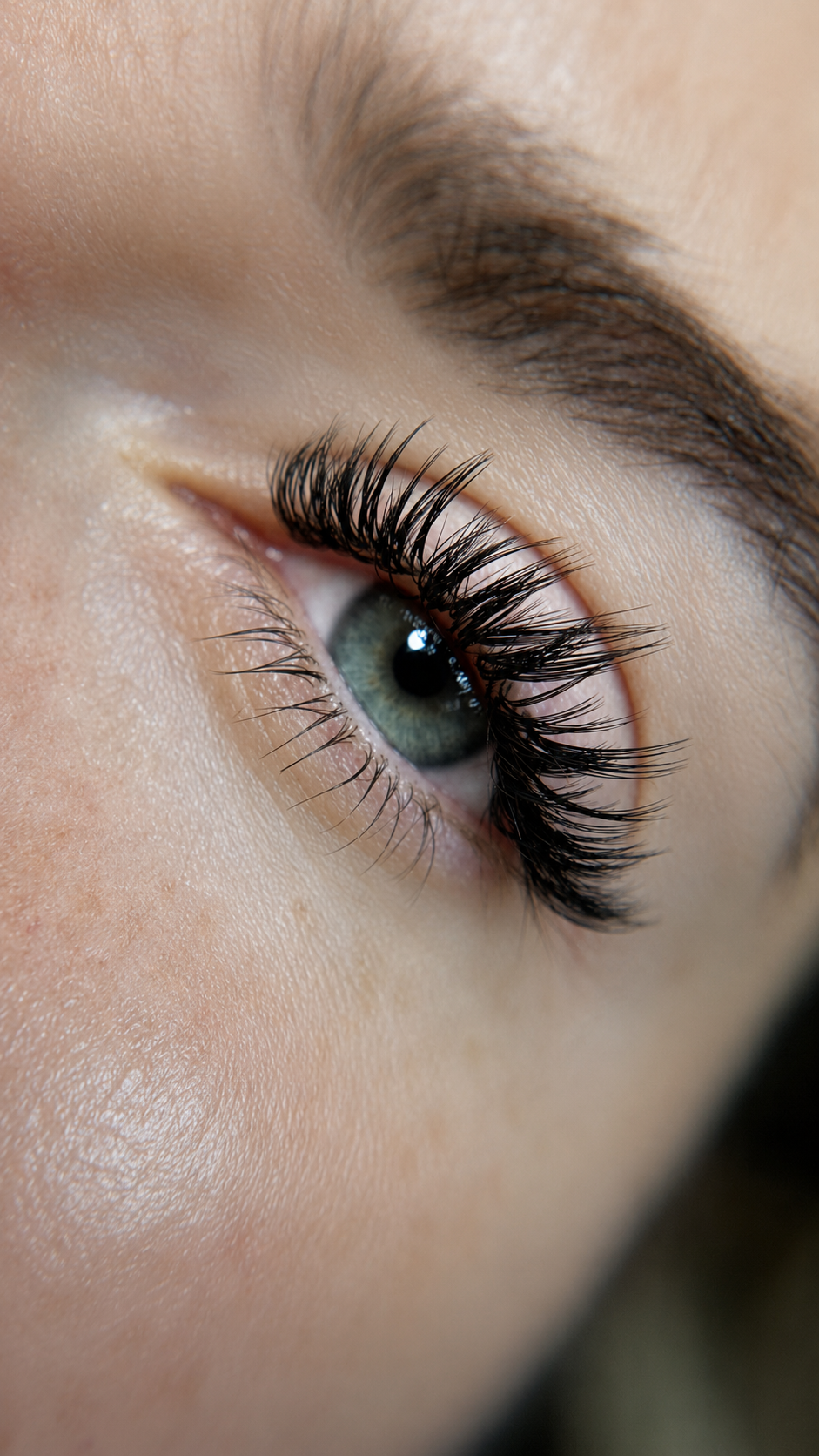 Custom wispy lash extensions Carlsbad client