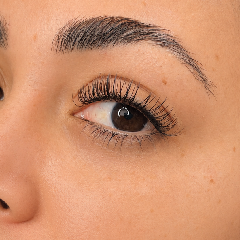 Classic lash extensions near Carlsbad and Vista