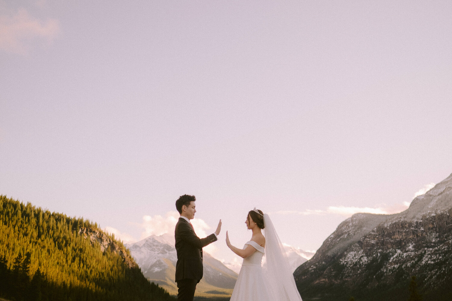 best-banff-wedding-photographer-87.jpg