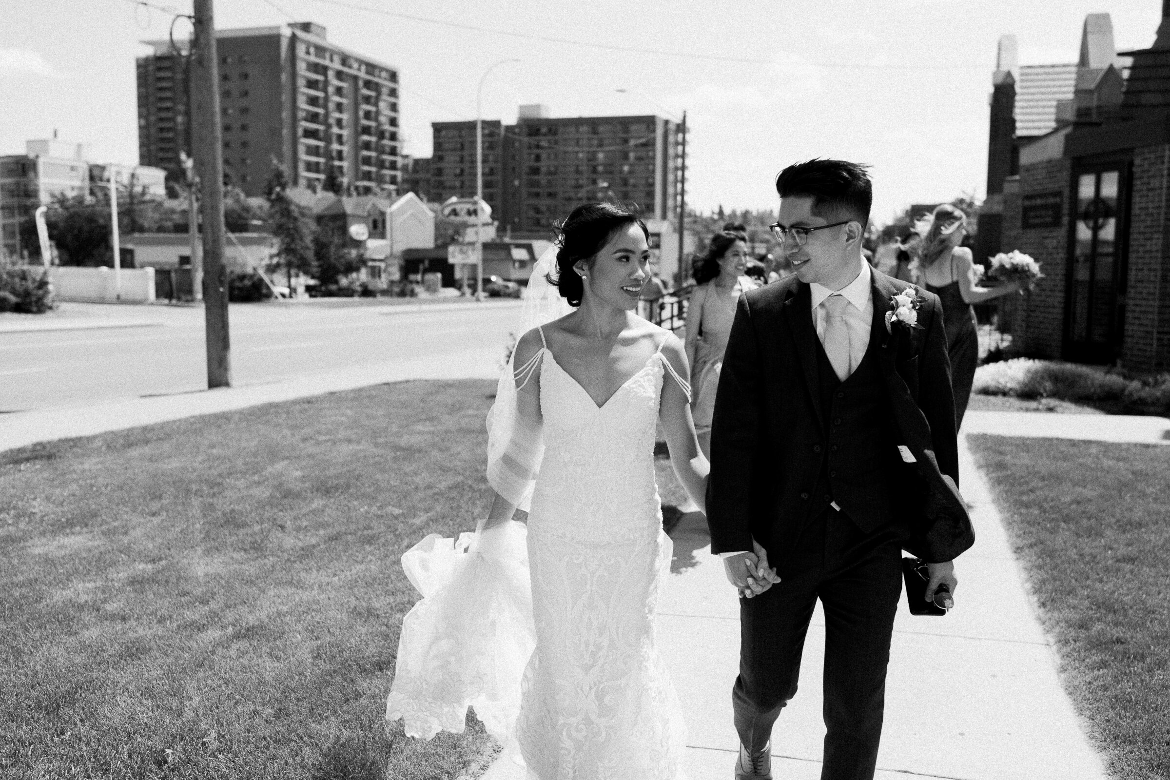 Toronto-Wedding-Photographers-53.jpg