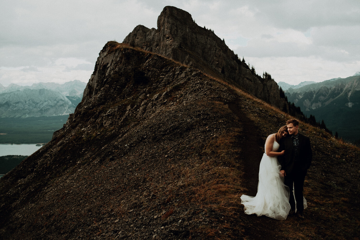 Best-Banff-Wedding-Photographer-12.jpg