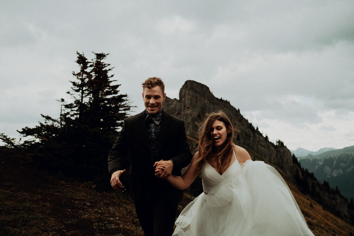 Best-Banff-Wedding-Photographer-16.jpg