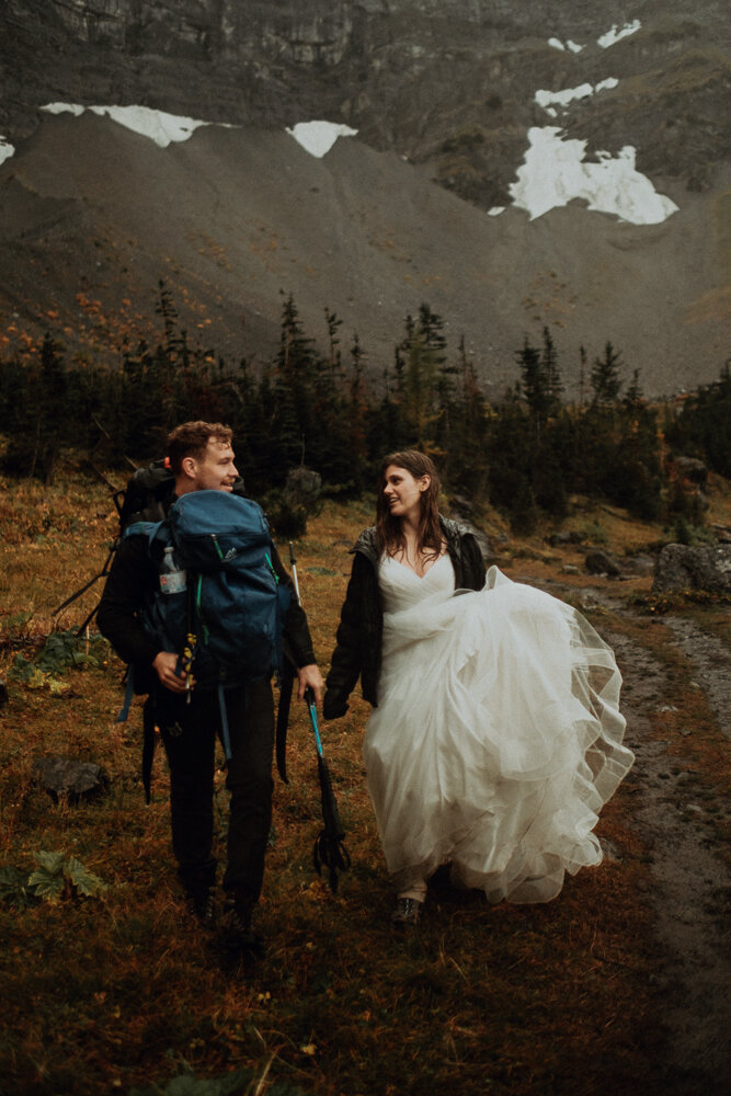 Best-Banff-Wedding-Photographer-35.jpg