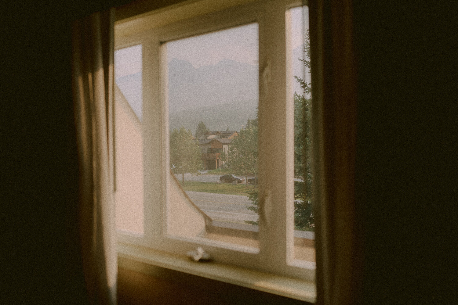 Banff-Elopement-Photographer-6.jpg
