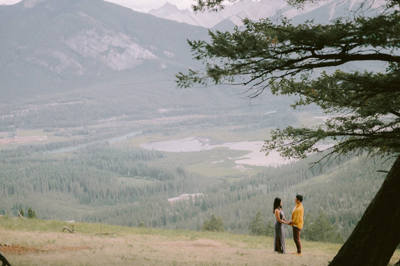 Best-Banff-Wedding-Photographers-34.jpg