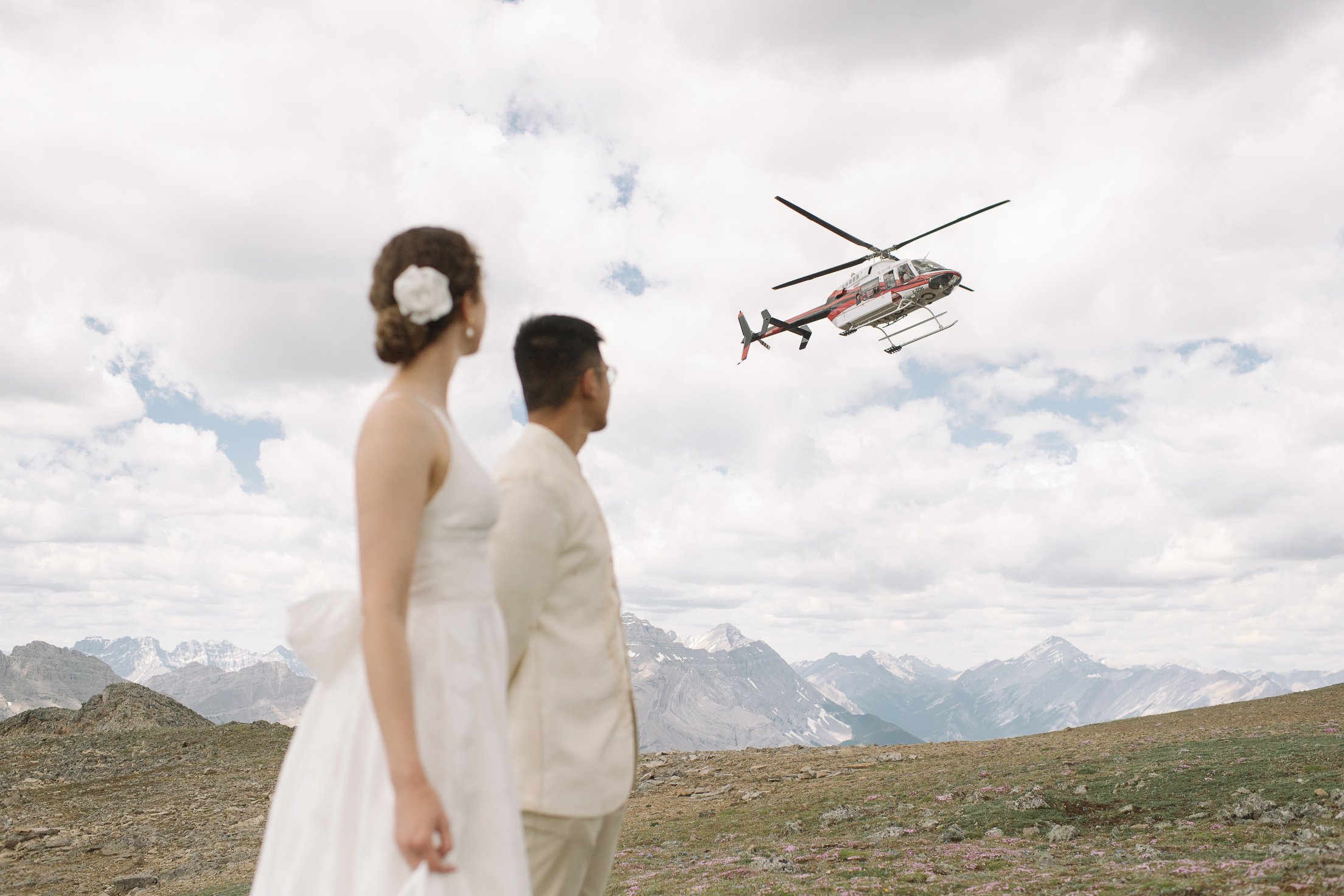 Helicopter-Wedding-in-Banff-National-Park-30.jpg