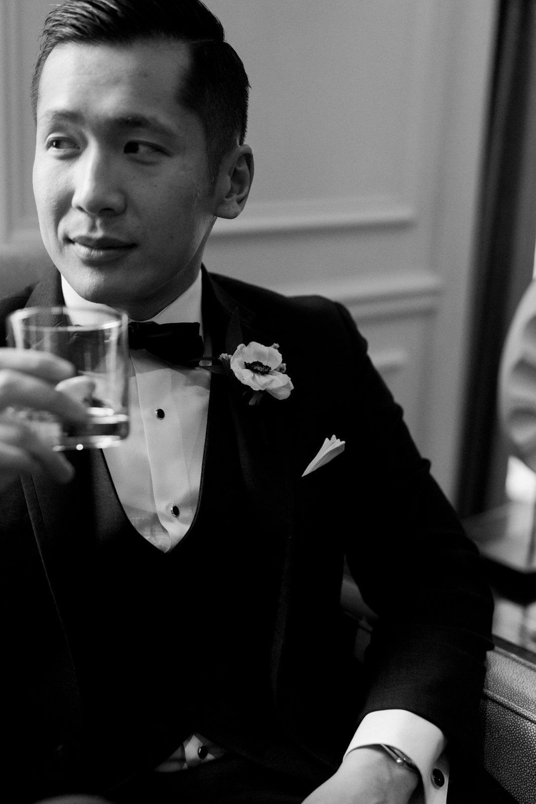Vancouver Wedding Photographers-22.jpg