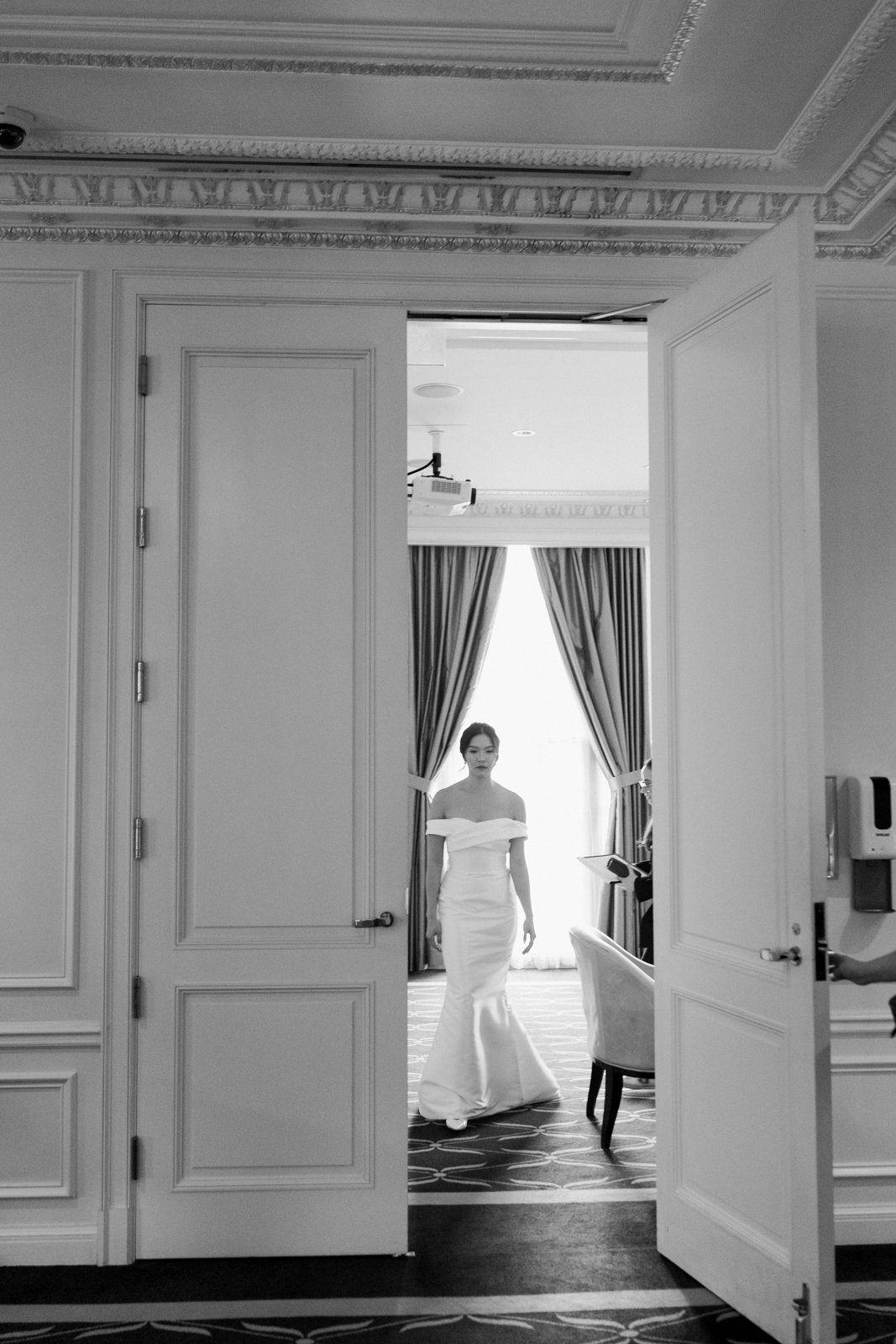 Vancouver Wedding Photographers-30.jpg