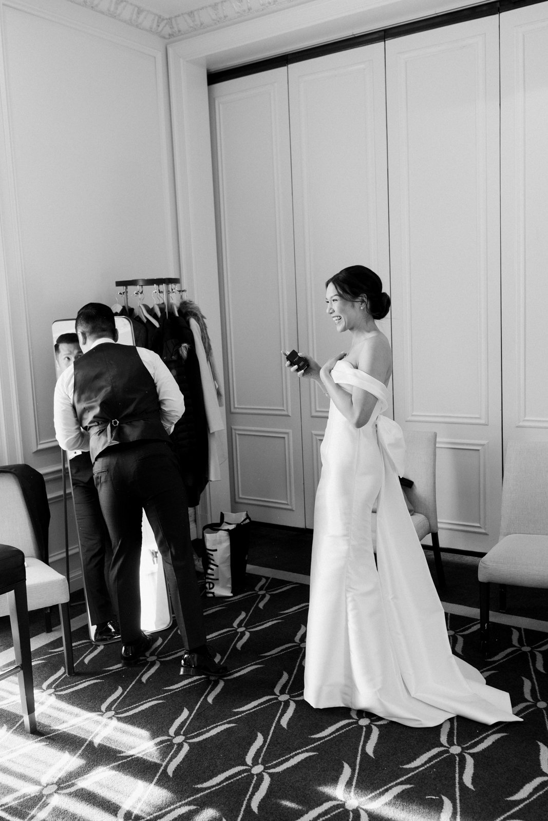 Vancouver Wedding Photographers-61.jpg