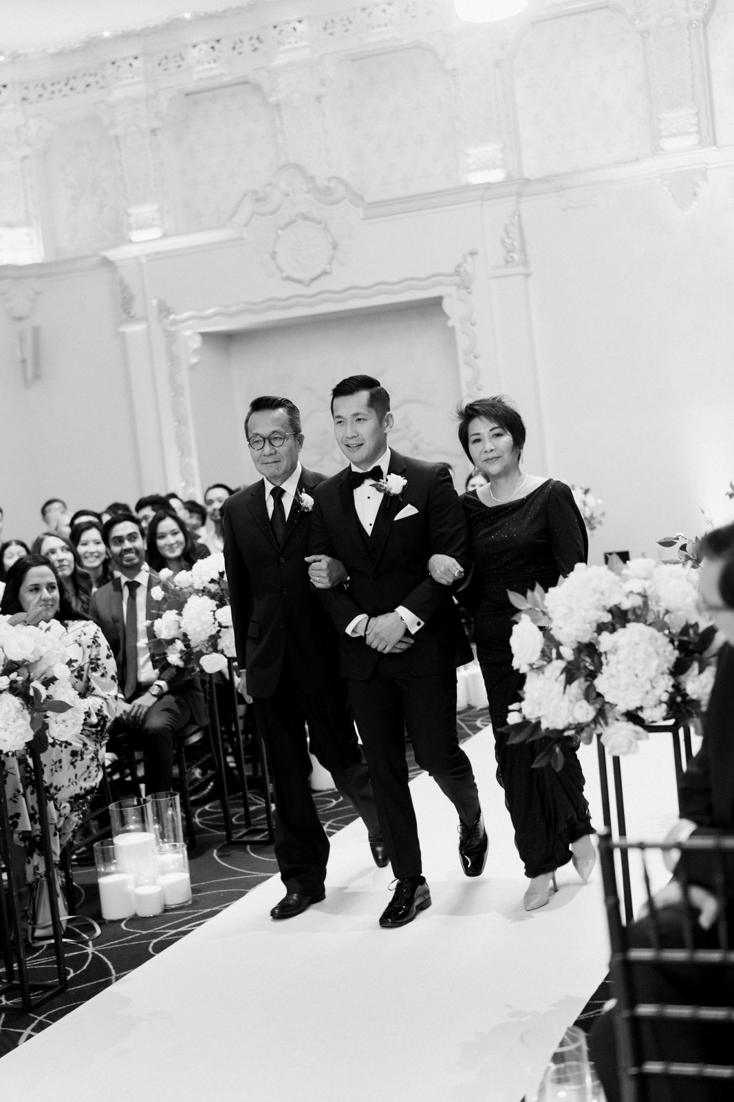 Vancouver Wedding Photographers-72.jpg