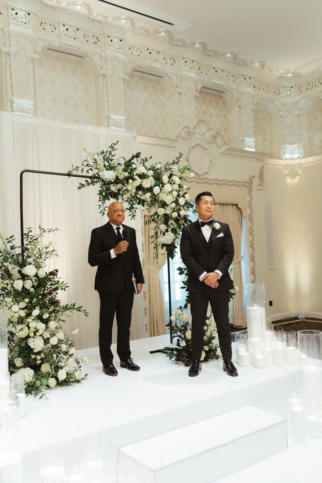 Vancouver Wedding Photographers-75.jpg