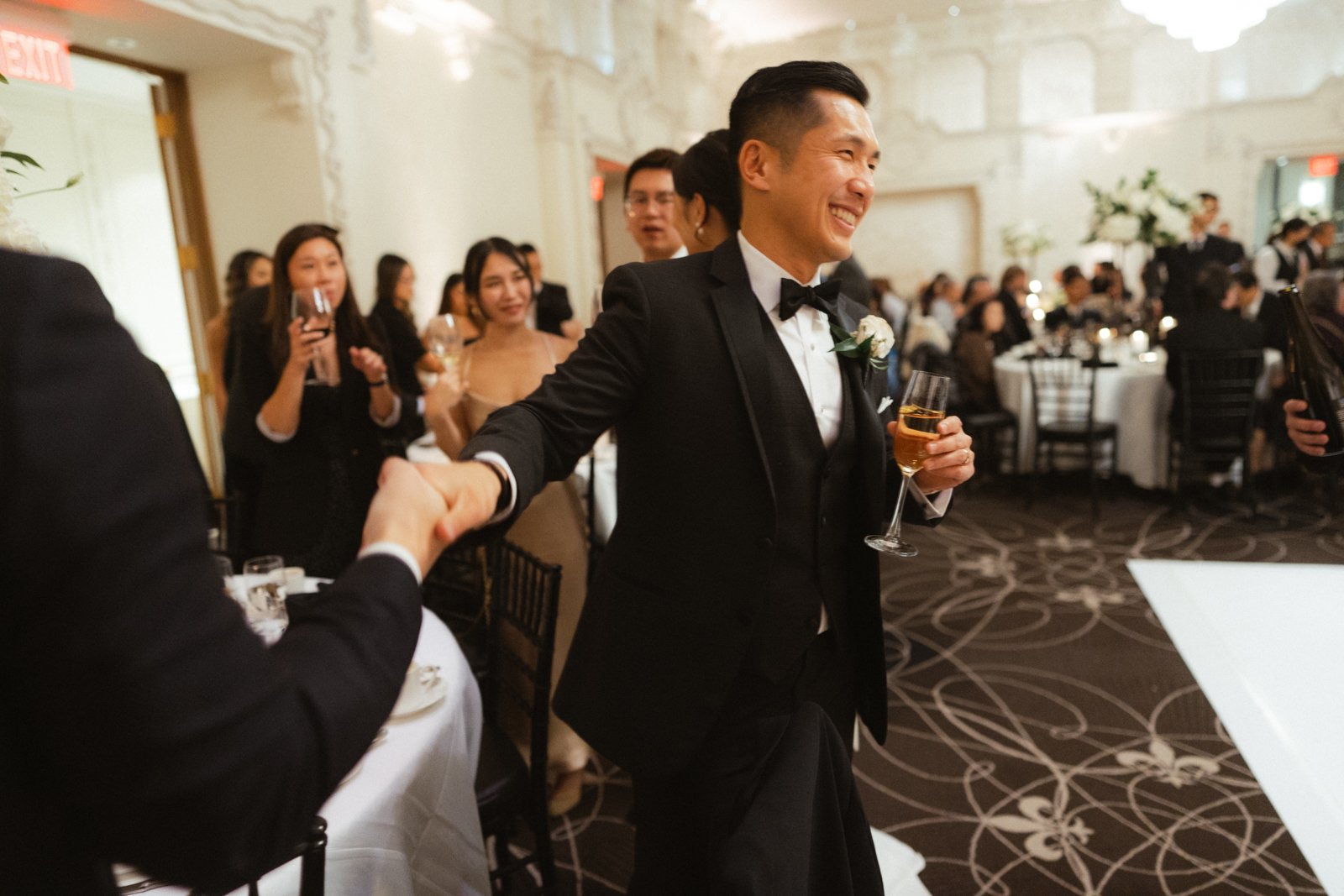 Vancouver Wedding Photographers-140.jpg