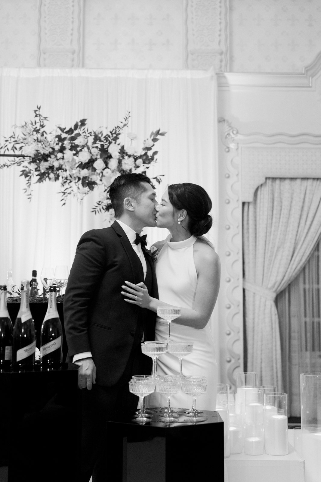 Vancouver Wedding Photographers-151.jpg
