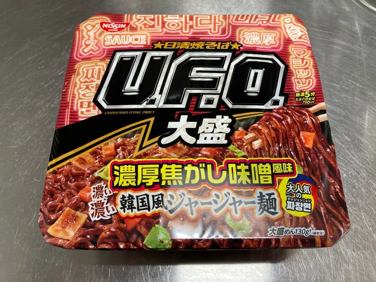 Nissin Yakisoba U.F.O. Omori Koi Koi Kankokufu Jajamen / 日清焼