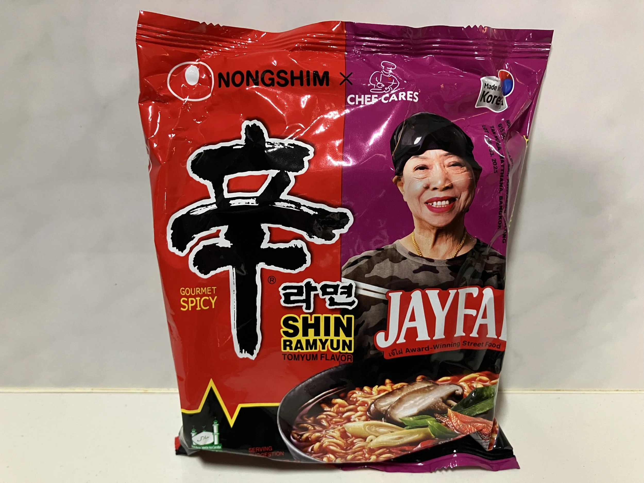 Nongshim Shin Ramyun Tom Yum Flavor Jayfai