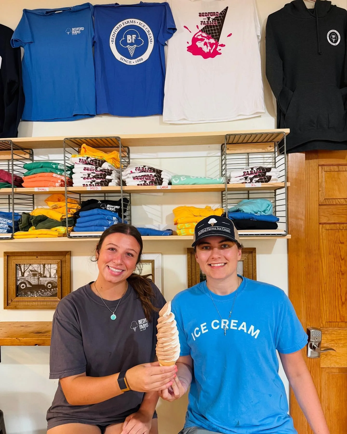 What day is it?! NATIONAL ICE CREAM DAY DUH!!!! Come get a sweet treat tonight! 🍦🍦🍦Share this with a friend you want to get ice cream with! #bedfordfarms #bedfordma #nationalicecreamday