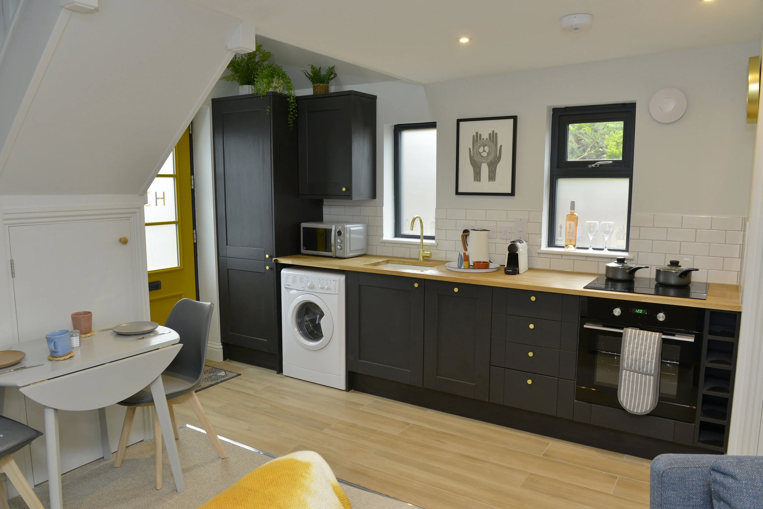 Nest House1433.JPG