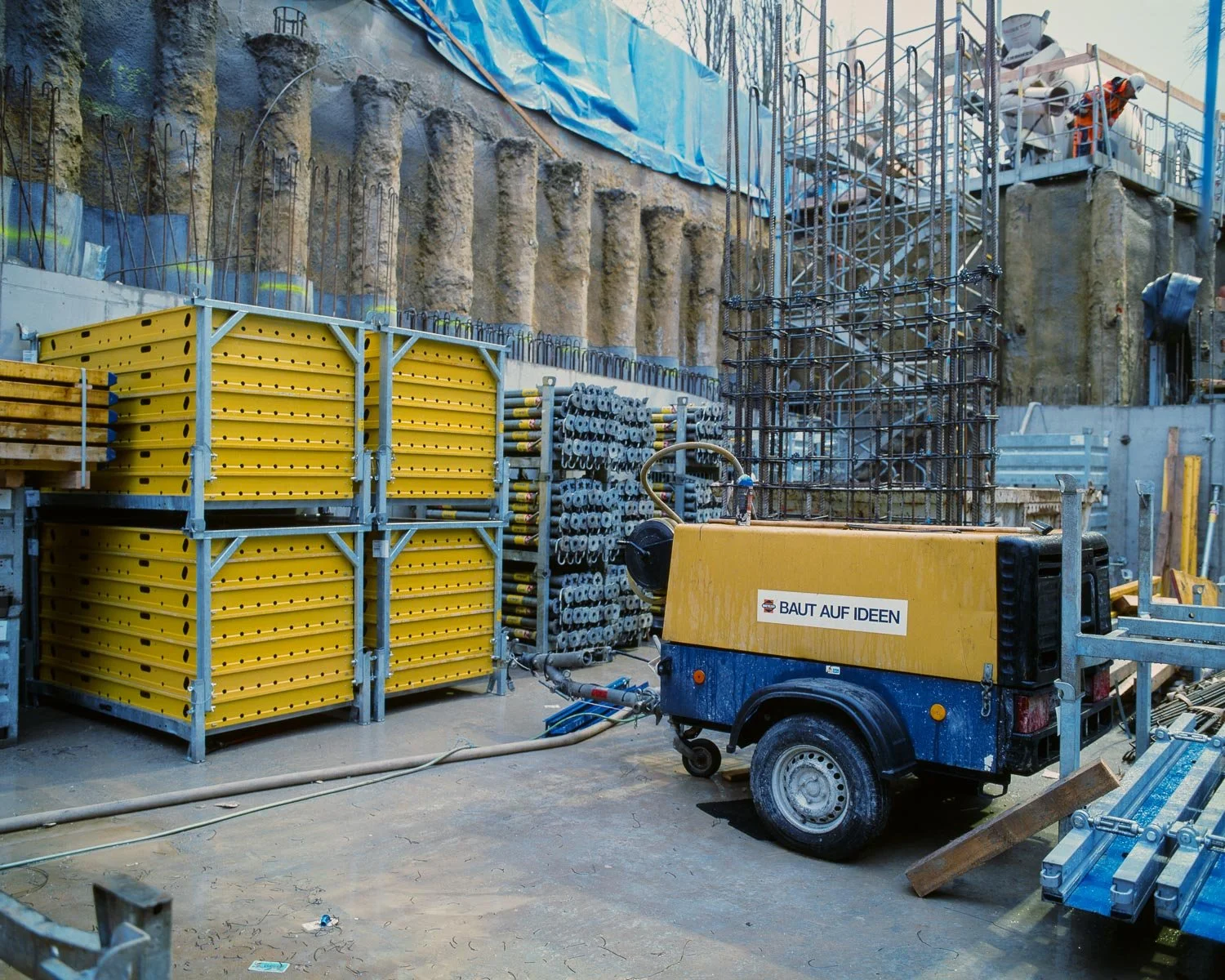 Unsere ersten Baustellenfotos mit Kodak E100